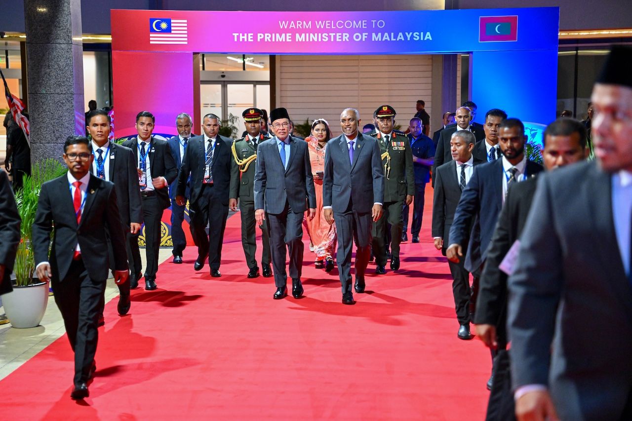 Anwar arrival, falling rate and trade-based laundering