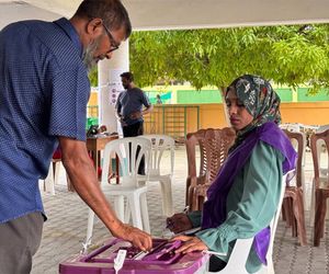 Photo from Elections Commission.