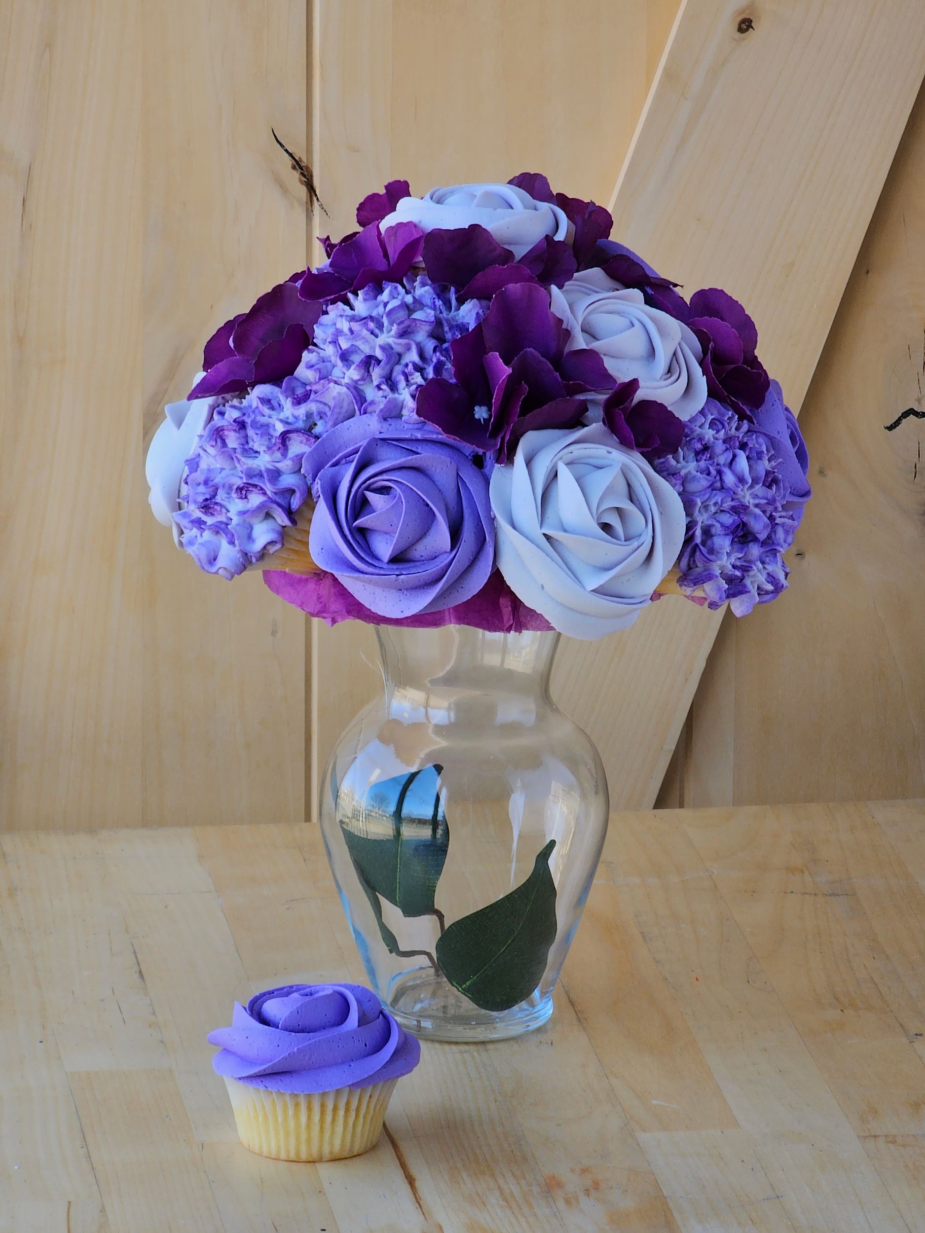 Baked Bouquet-Cupcake Bouquet-The Butterfly Bouquet in Pot