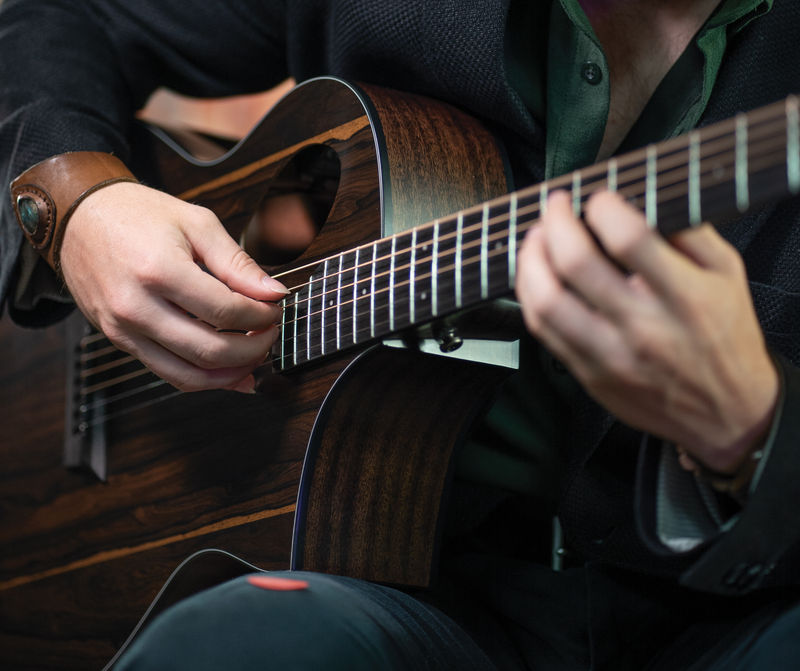 Forte Ziricote Player Lifestyle