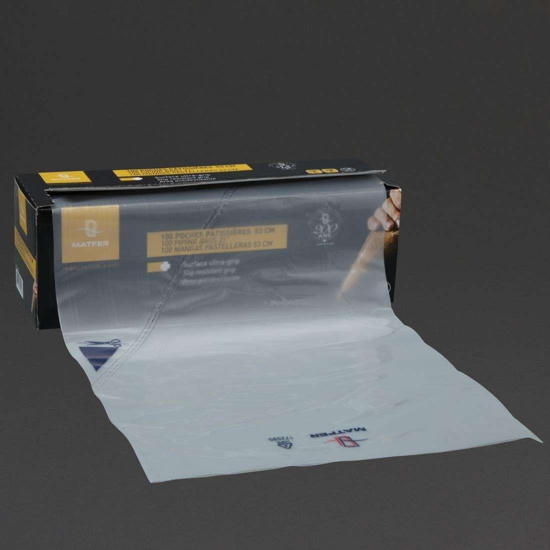 cx523_9 Matfer Bourgeat Disposable Piping Bags Clear (Roll of 100x530mm)