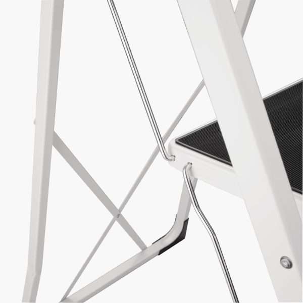 f019 3treadfoldingstepstool5