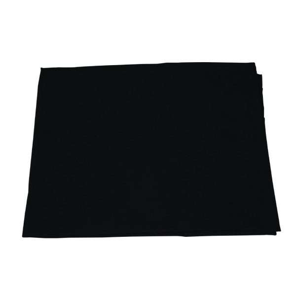 hb562 blacktablecloth2