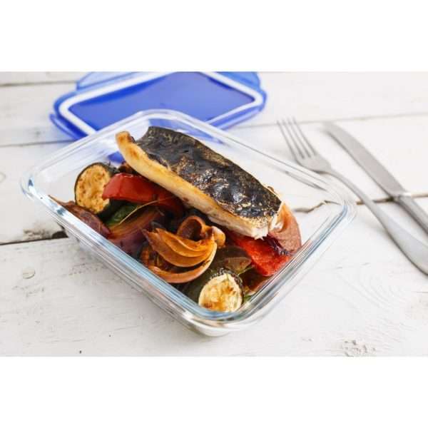 Pyrex Cook & Go Medium Rectangular Dish With Lid 1.7Ltr