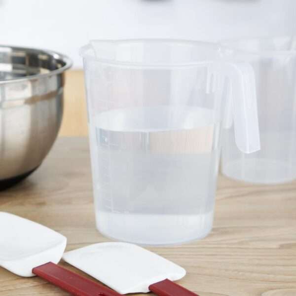 Nisbets Essentials Polypropylene Measuring Jug 4Ltr