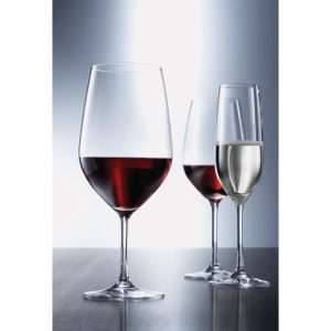 Schott Zwiesel Vina Crystal White Wine Goblets 279ml (6 Pack) 4 cc686 cc689 vina in use red white