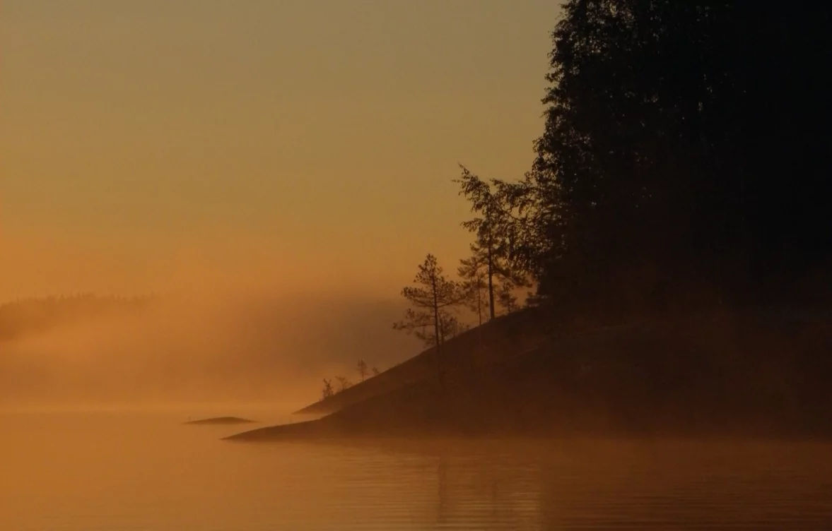 Fog over the sea to represent Dark Sea