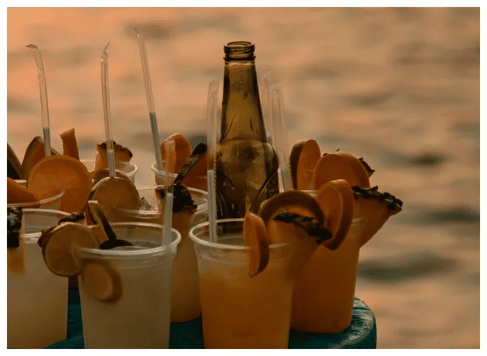 Tropical Mahiki Rum cocktails served by the sea – a signature Mahiki Drinking experience