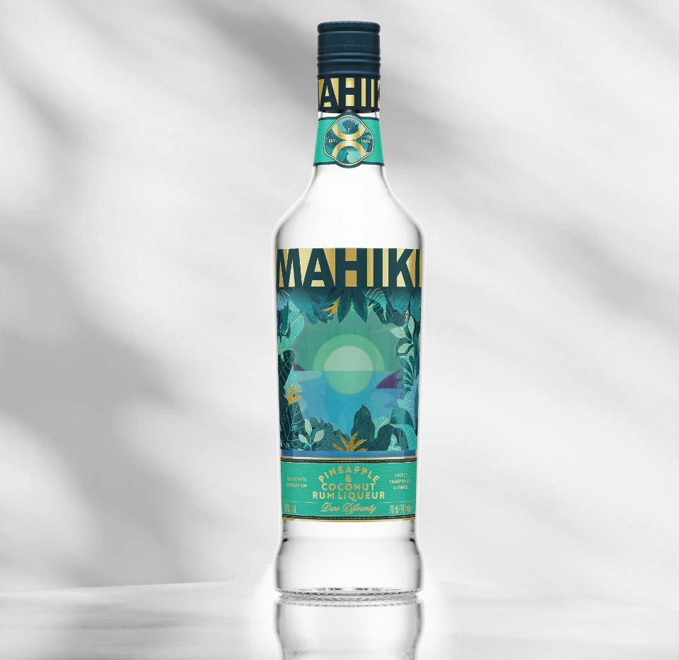 Mahiki Pineapple & Coconut rum bottle