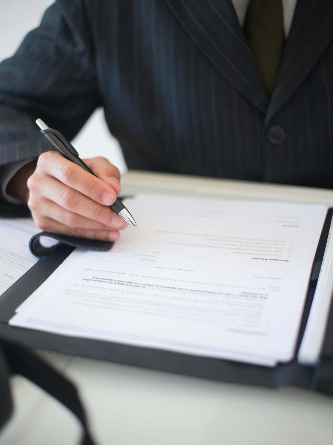 pexels-kampus-production-8815843