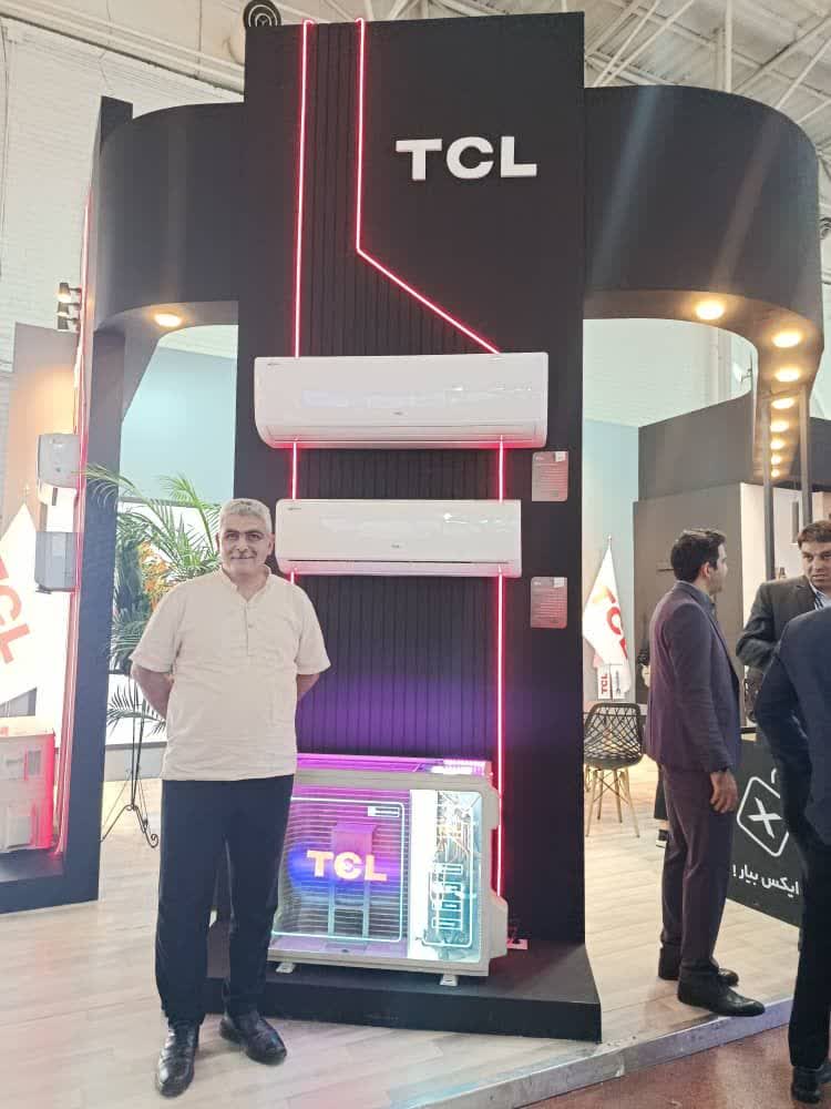 تصویر حمید مرادی تکنسین مرکز خدمات فنی مبین