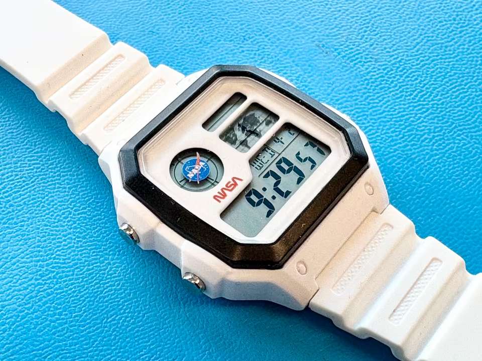 Lunar mod Casio AE-1200 watch example 3 - detailed watch customization with space exploration theme