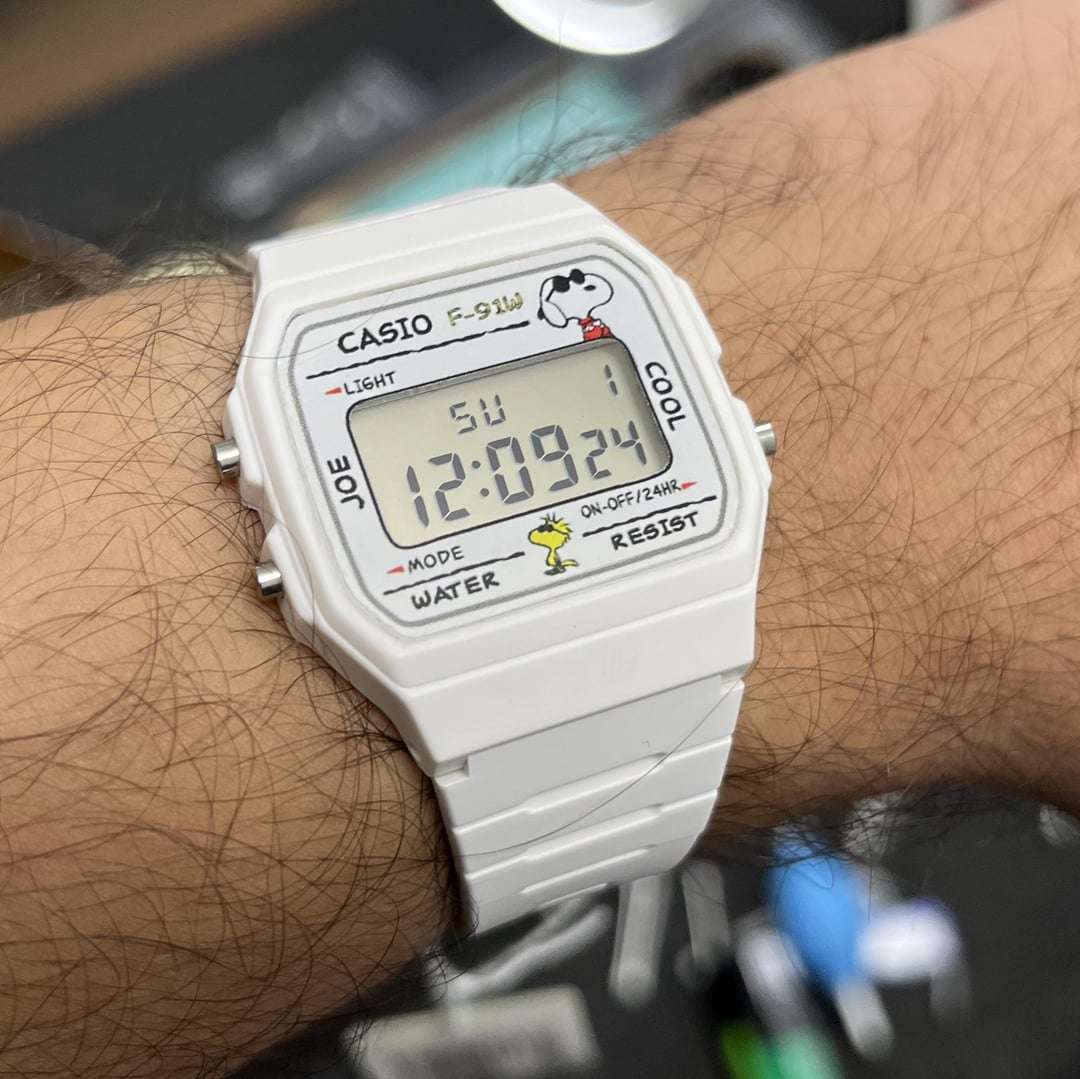 TV/movie inspired mod Casio F-91W watch example 1 - Snoopy mod watch customization