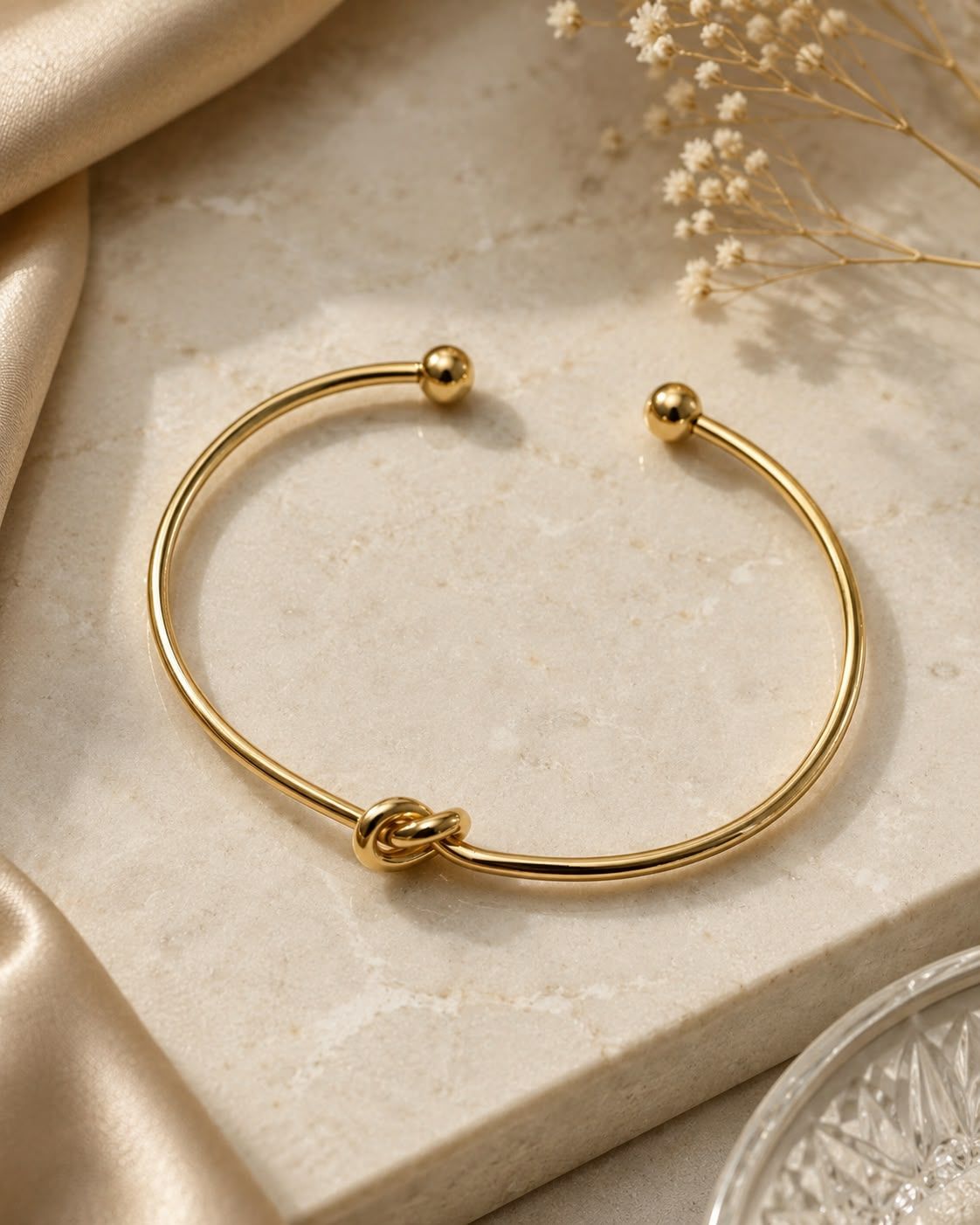 Knot Detail Ball-Ended Cuff