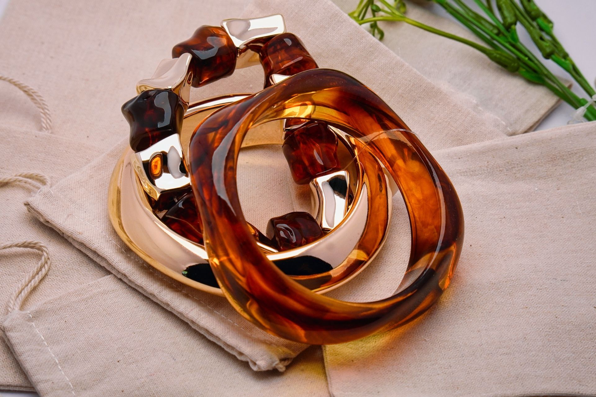 Amber Sculpted Resin Bangle Set