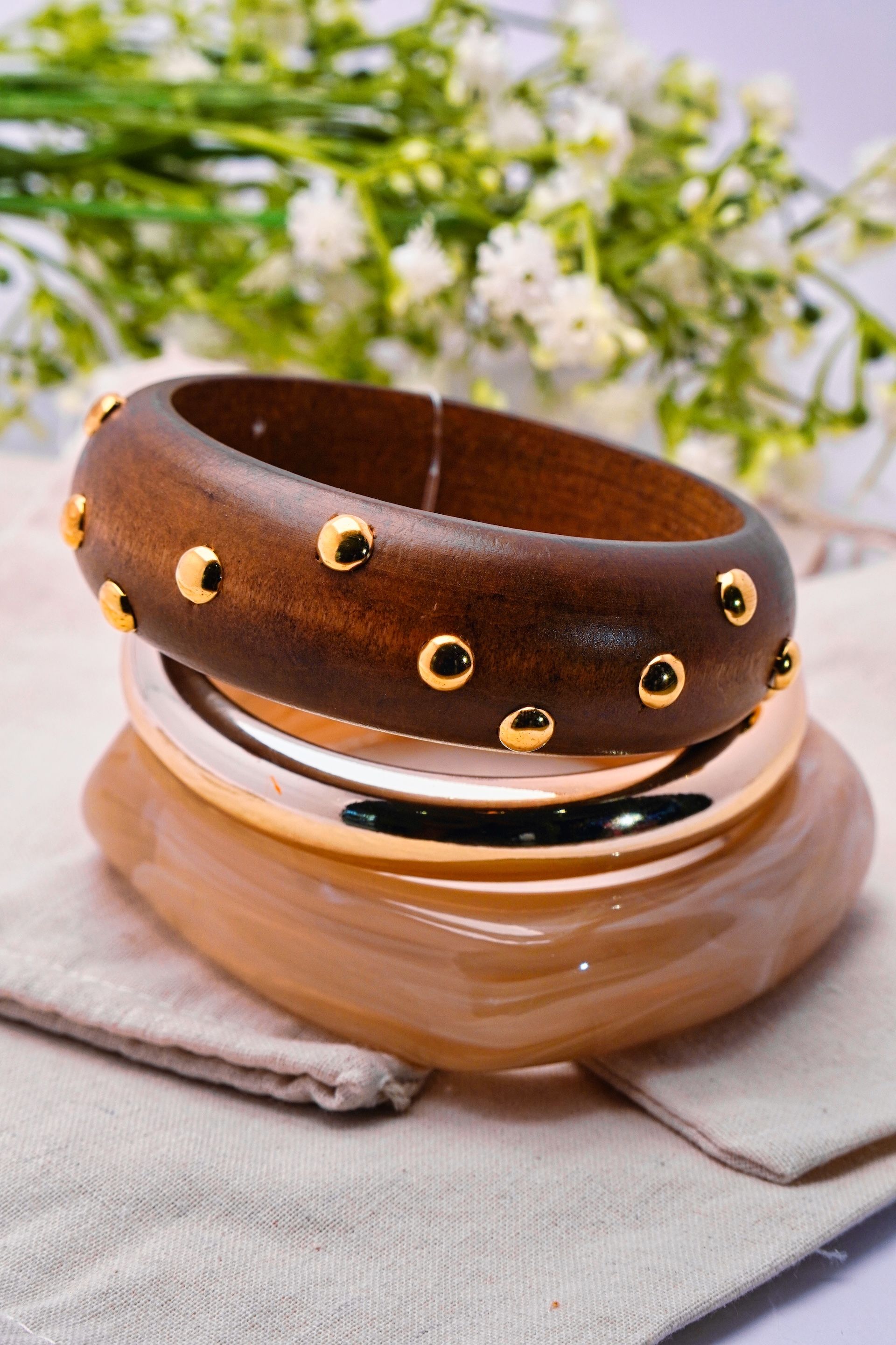 Wood & Nude Resin Studded Bangle Set