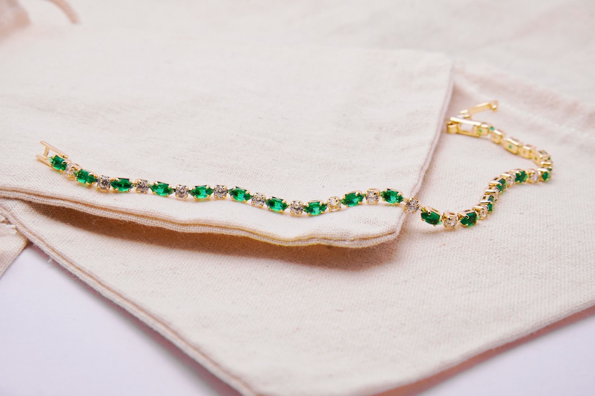 Emerald Oval Tennis Bracelet