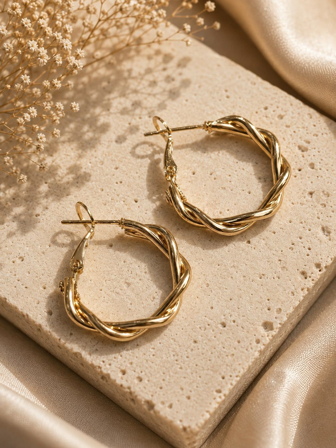 Sculpted Loose Rope-Frame Hoop Earrings