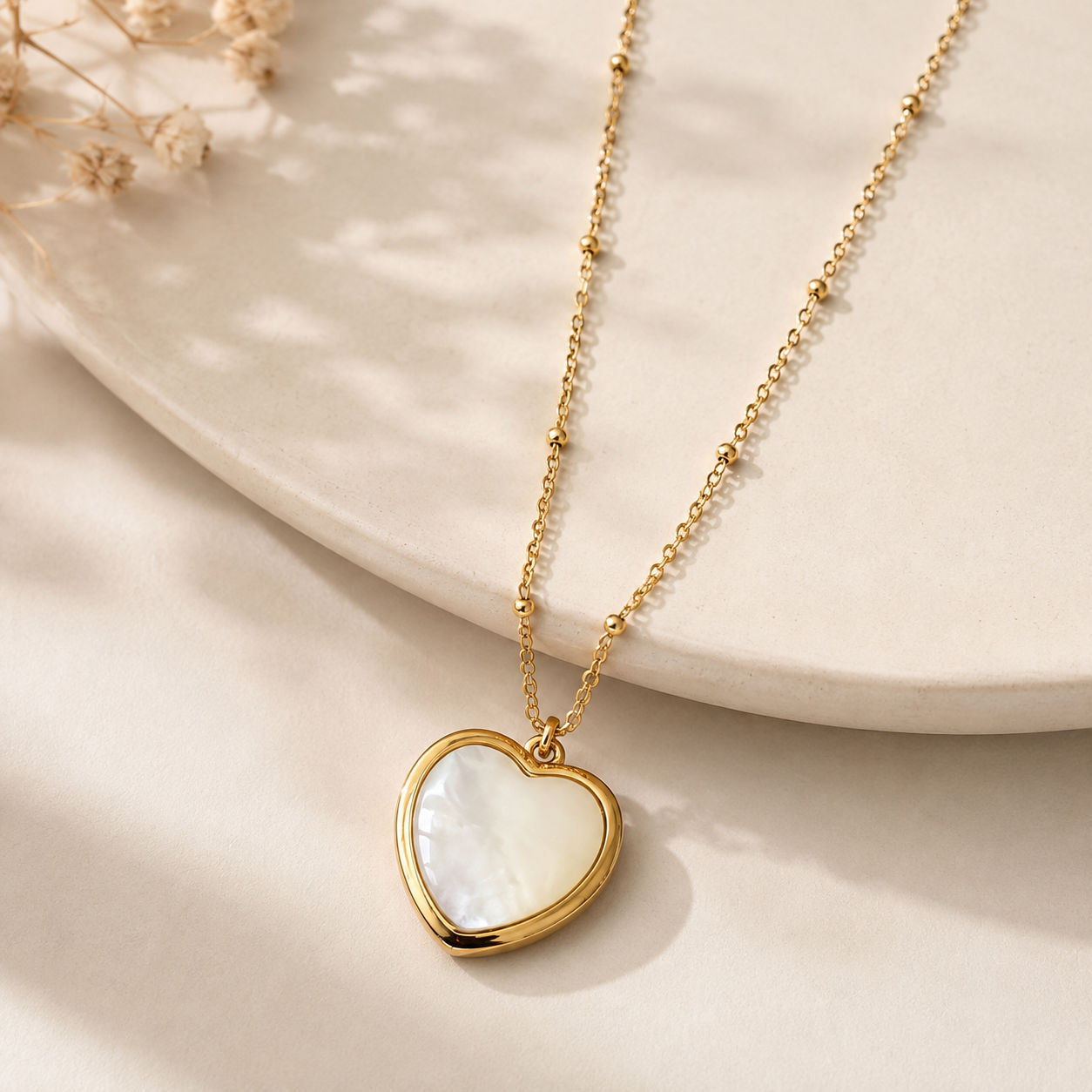 Ivoria Heart Pendant Necklace
