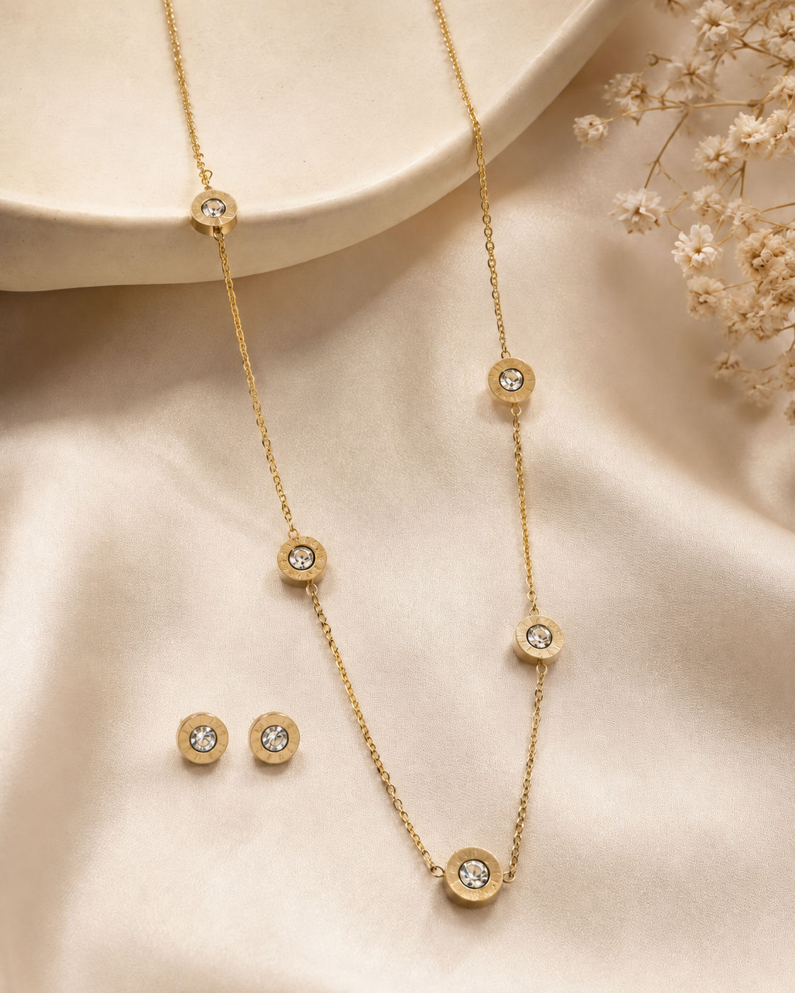 Roman Solitaire Necklace Set