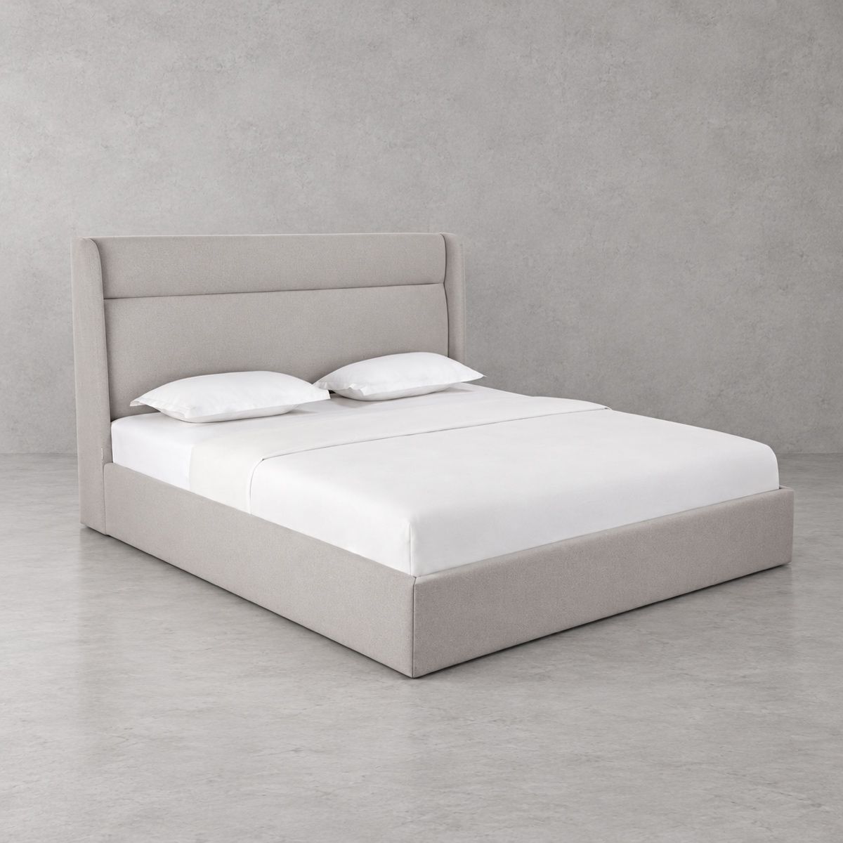 Aria Platform Bed