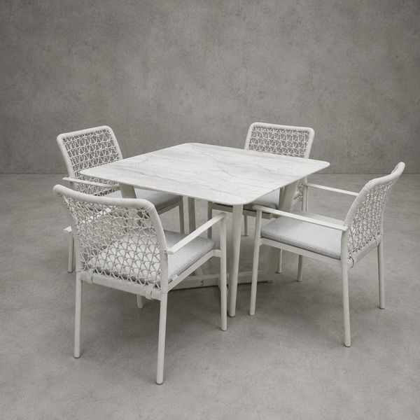 Club Outdoor Dining Set