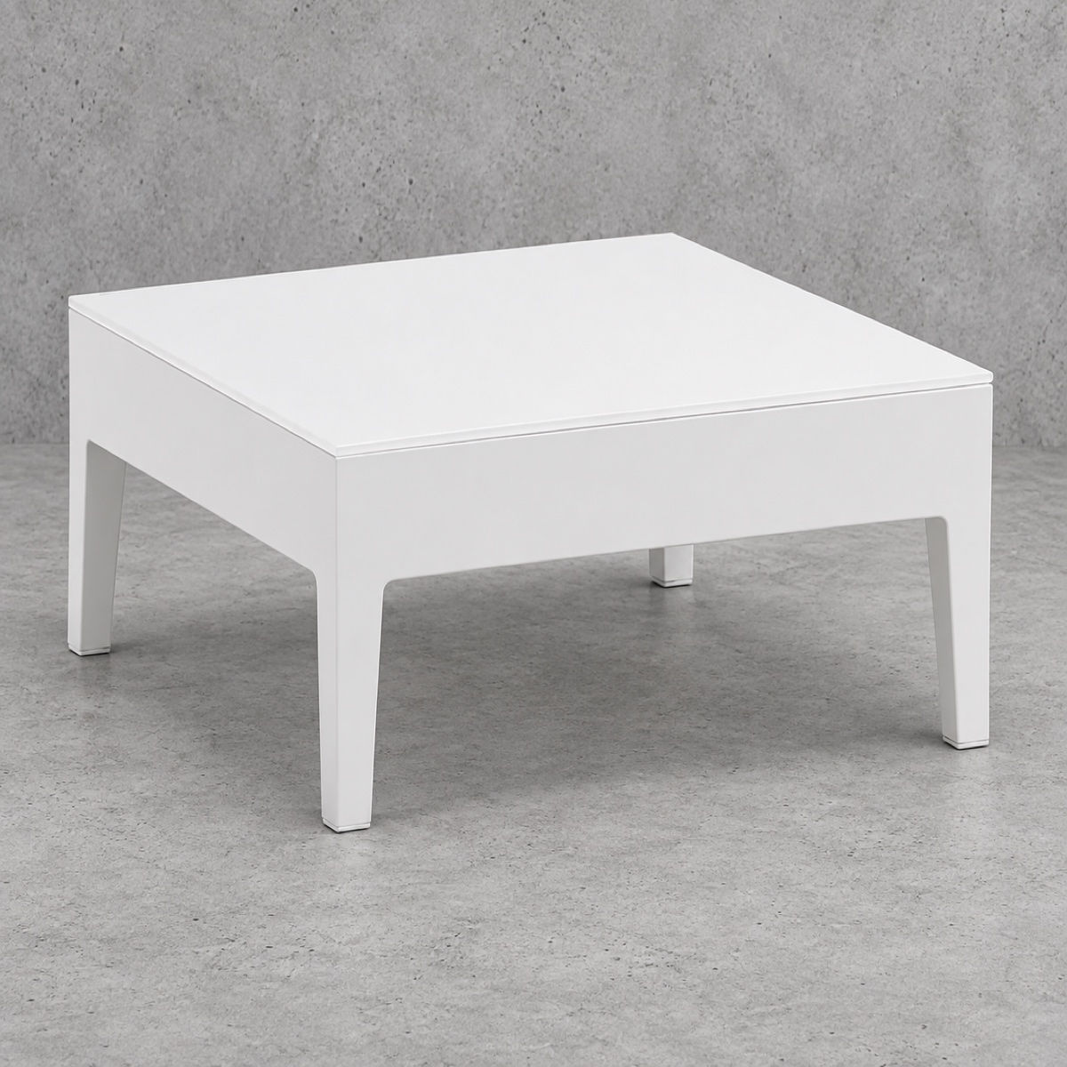 Isla Outdoor Coffee Table