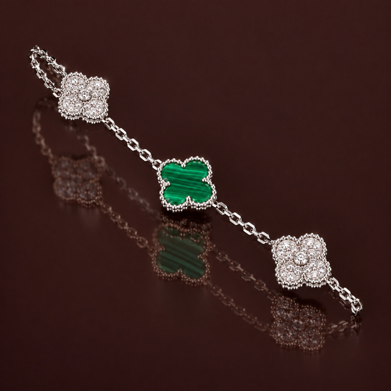 Clover Dream moissanite bracelet