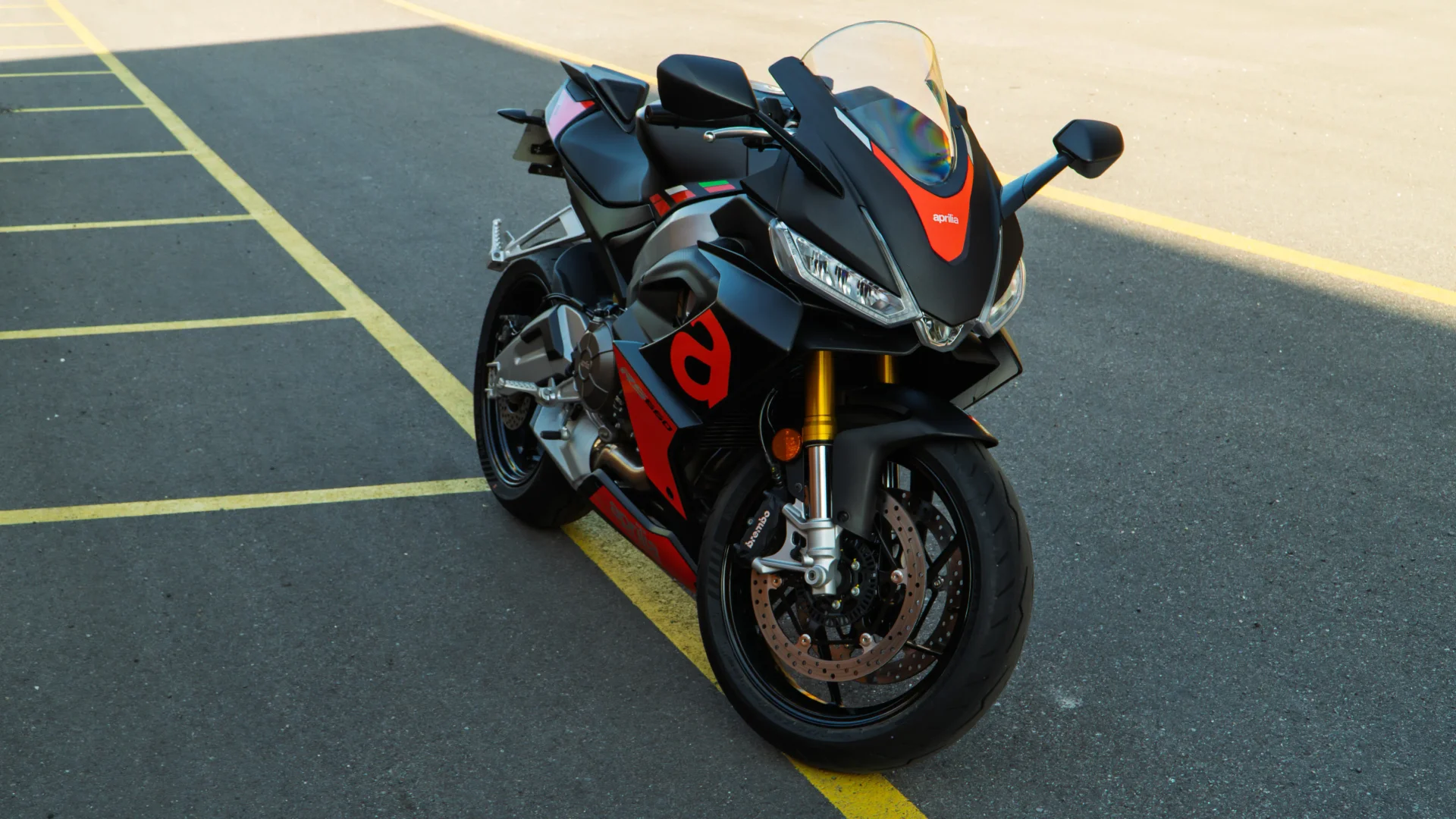 Aprilia RS660 close-up