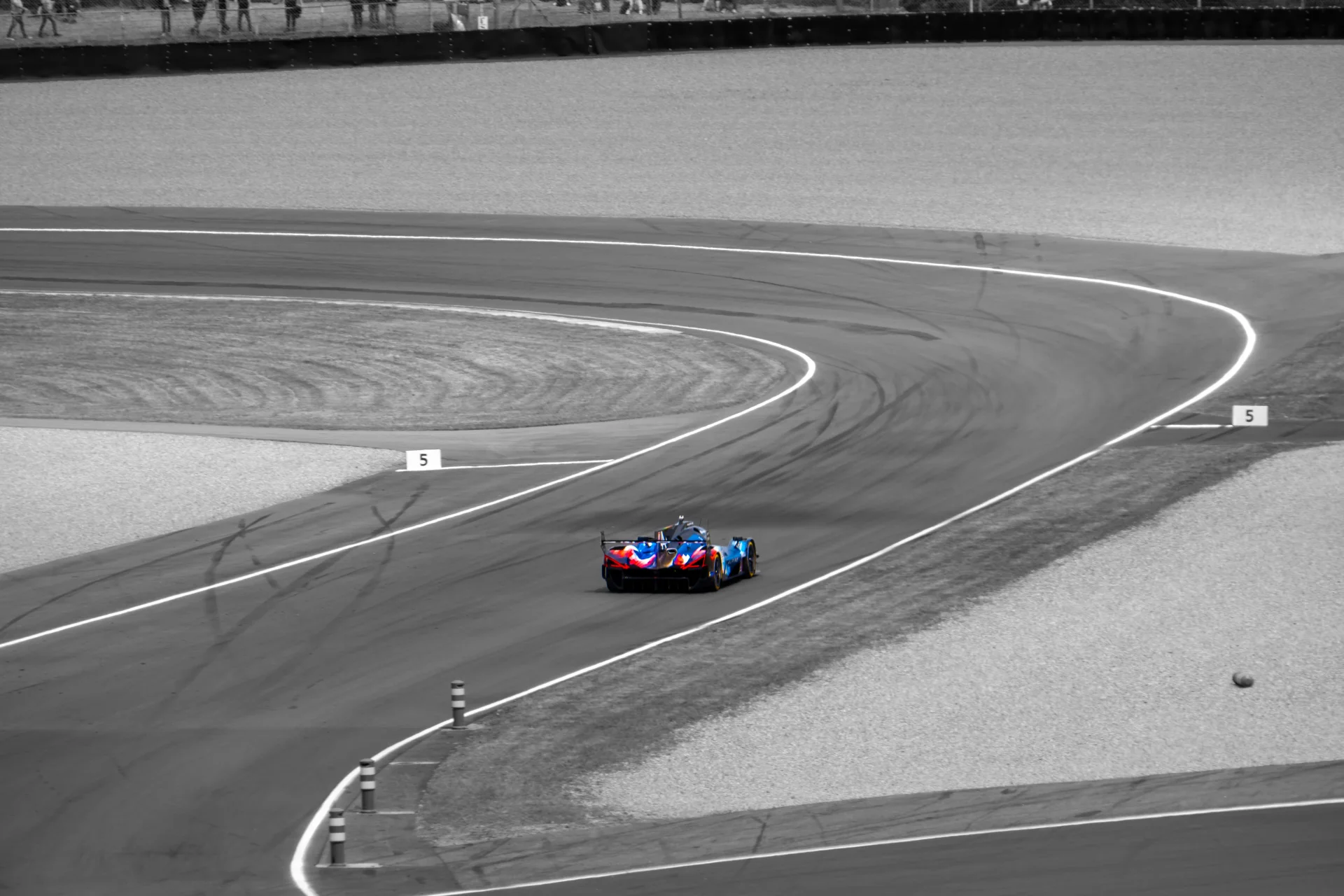 Alpine Hypercar 24H du Mans by Momentum.raw