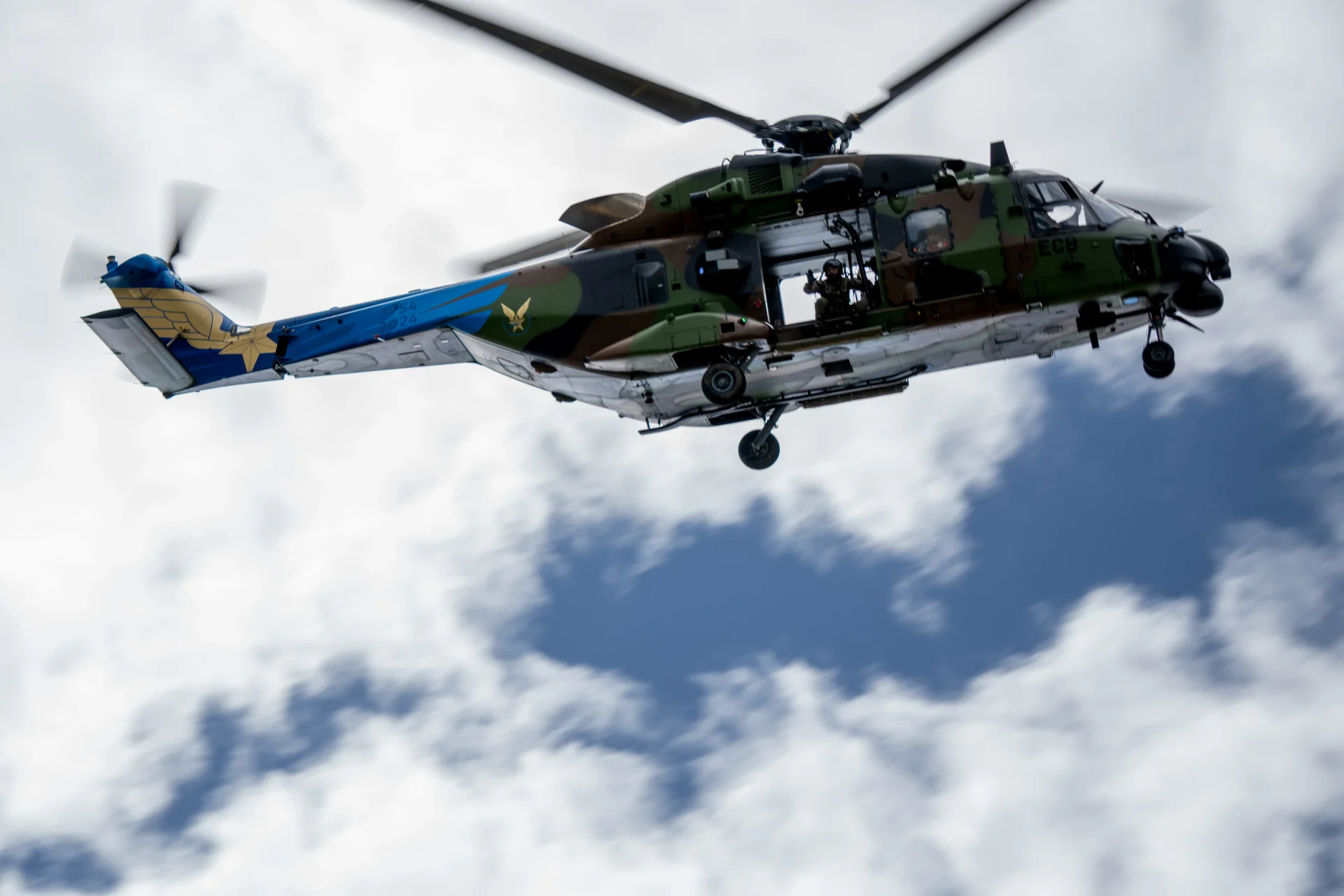 Helicopter
