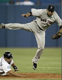 alex-gonzalez-2010-jays.jpg