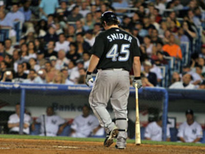 Travis Snider Can’t Hit High Heat. Is it Time to Send Him Down?