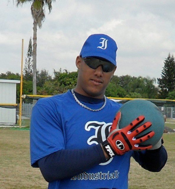 yunel escobar (2)