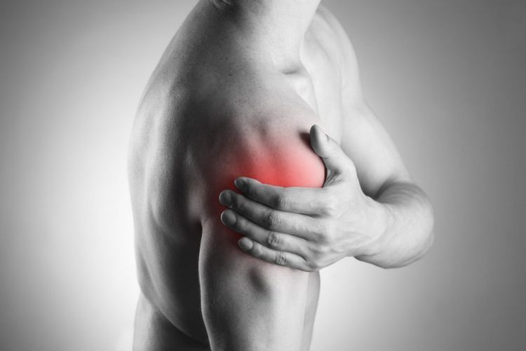 painful pitching shoulder injury impingement