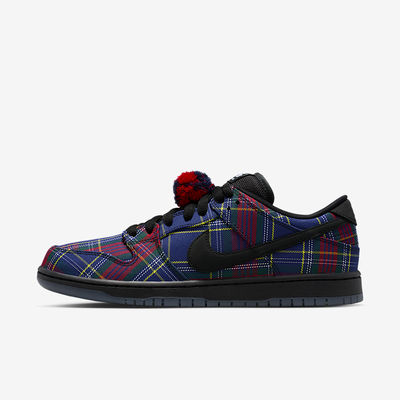 Nardwuar x Nike SB Dunk Low Pro QS 'Tartan Pattern' II1493-600 Nardwuar x Nike SB Dunk Low Pro QS 'Tartan Pattern' II1493-600