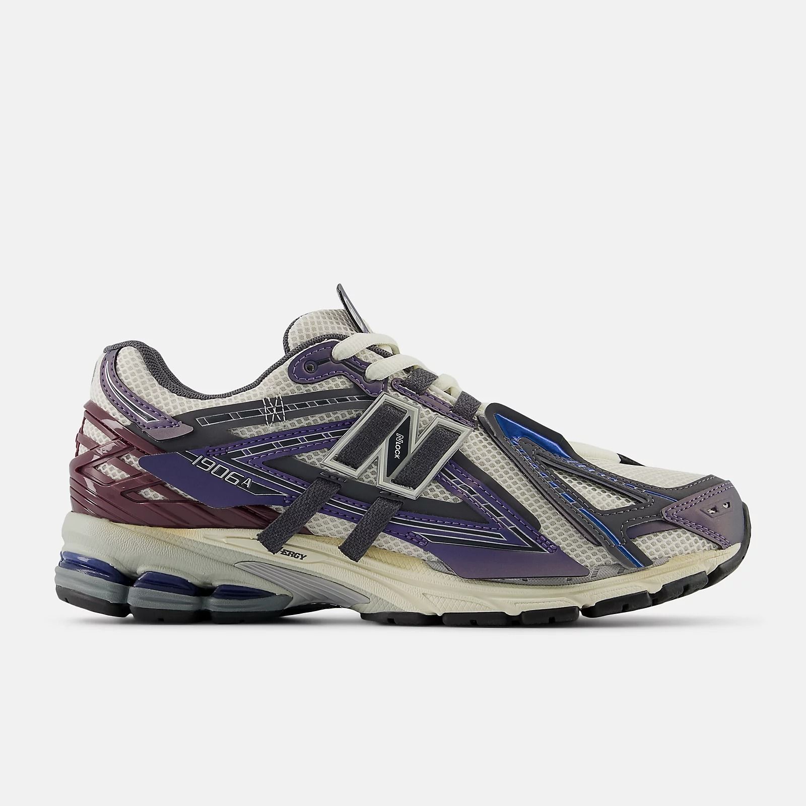 New Balance 1906A Silver Metallic Castlerock - Tech