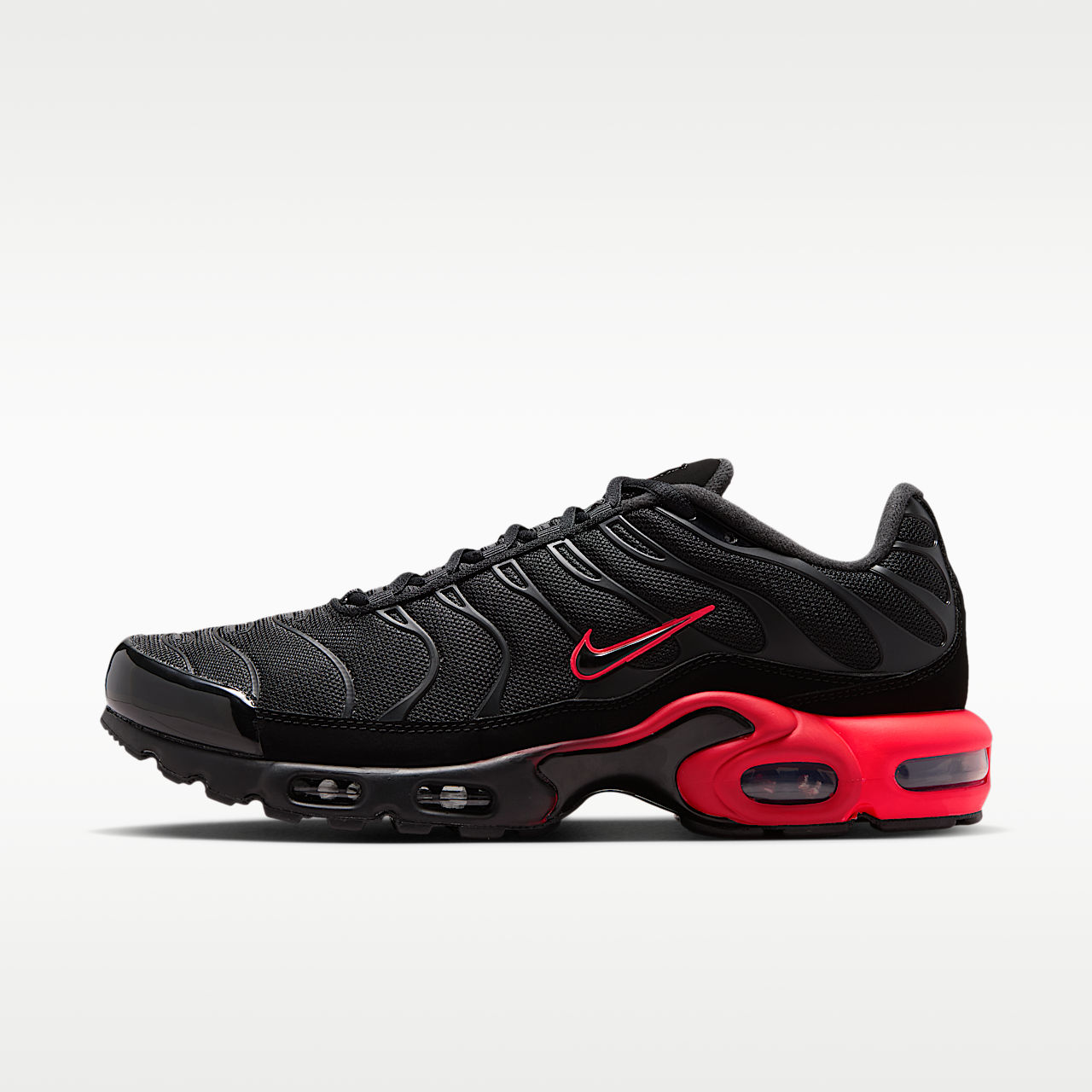 Nike Air Max Plus Premium Bred FZ3038-001 | More Sneakers