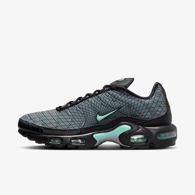 Nike Air Max Plus Light Smoke Grey Green Glow 'Spirograph' FB3351-001 Nike Air Max Plus Light Smoke Grey Green Glow 'Spirograph' FB3351-001