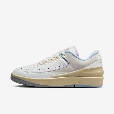 Women's Air Jordan 2 Retro Low 'Look Up In The Air' DX4401-146 Women's Air Jordan 2 Retro Low 'Look Up In The Air' DX4401-146