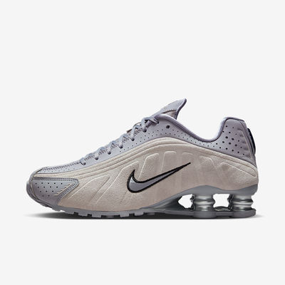 Women's Nike Shox R4 'Cement Grey' HQ7739-001 Women's Nike Shox R4 'Cement Grey' HQ7739-001