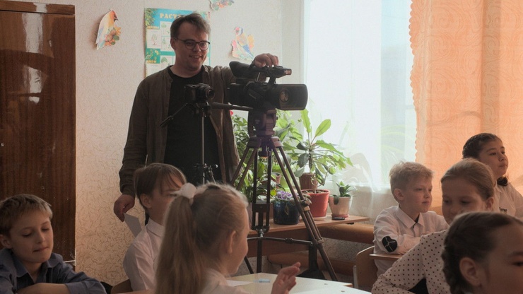 Mr. Nobody Against Putin