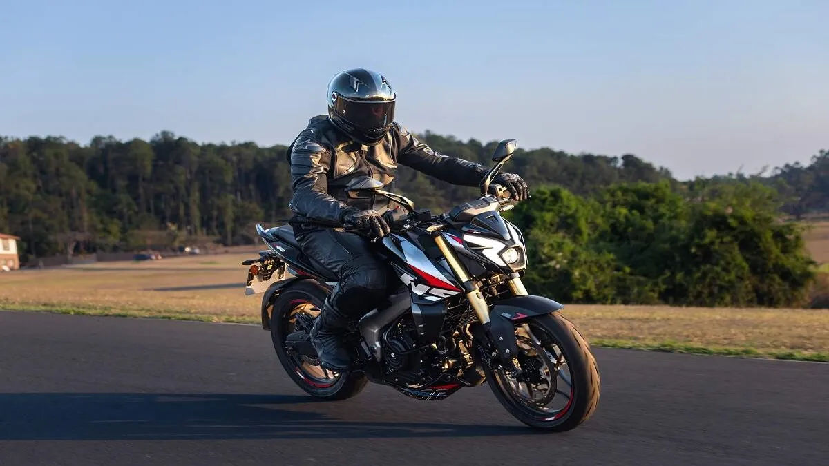 Bajaj Dominar 400 recebe nova versão: NS400Z é lançada
