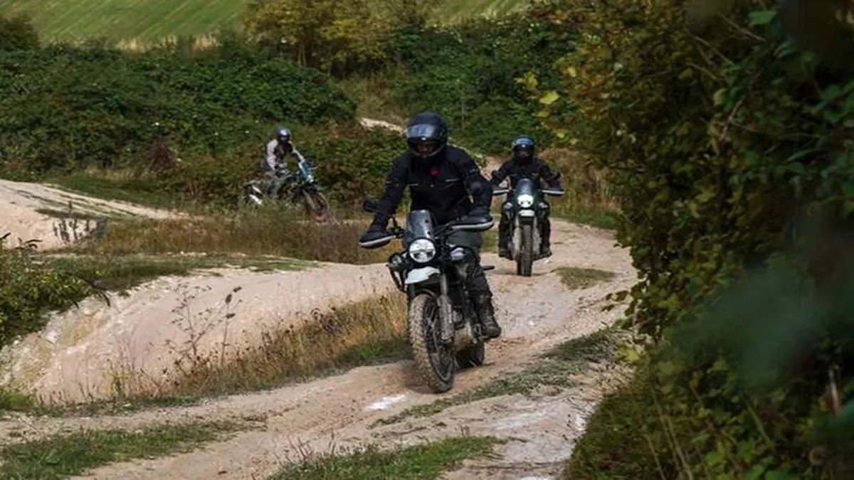 Himalayan 450 da Royal Enfield é chamada pelo exército britânico