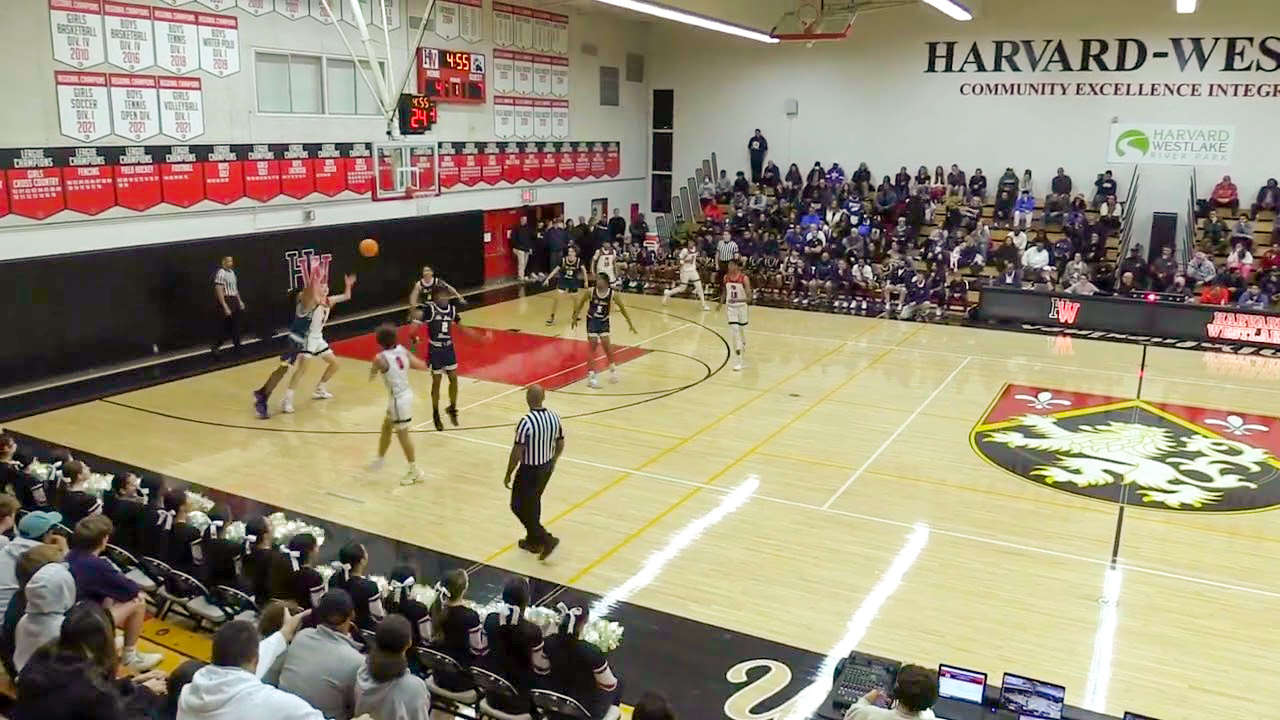 Basketball game filmed with a PIX4TEAM