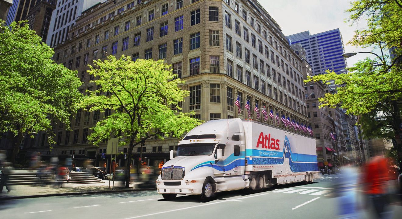 Highland's cross border moving semi truck arriving from BC in the US