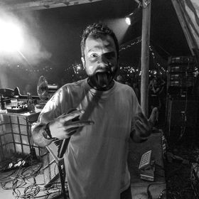 Pief on stage