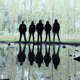 bandfoto under the bridge