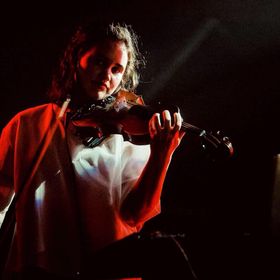 with Oaktree live @ Pukkelpop 2016 - picture by Thomas Geuens for Humo 