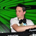 DJ 007
